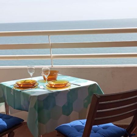 Seafront Apartment With Open-Air Heated Pool Fuengirola Eksteriør bilde