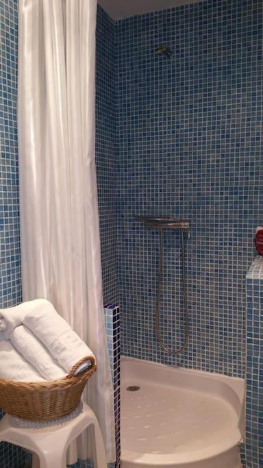 Seafront Apartment With Open-Air Heated Pool Fuengirola Eksteriør bilde