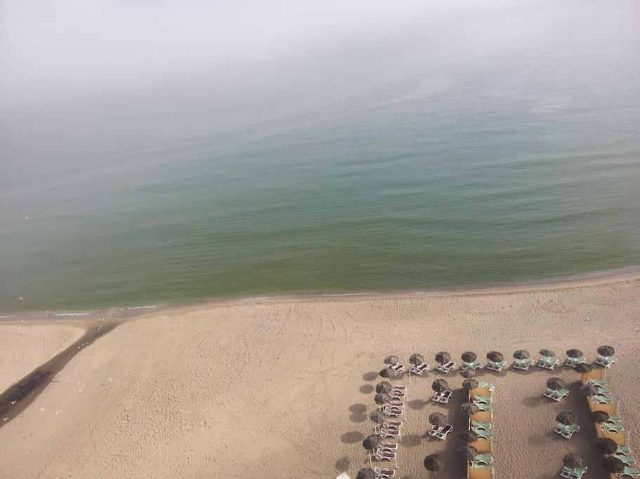 Seafront Apartment With Open-Air Heated Pool Fuengirola Eksteriør bilde